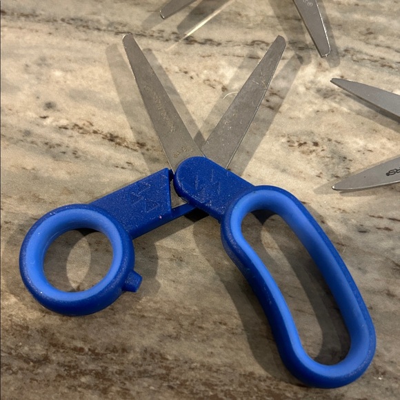 Colorful Scissors Set - Picture 5 of 6